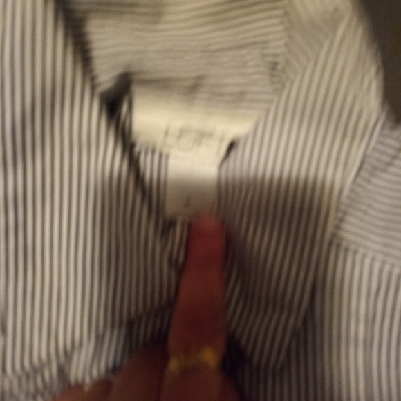 Shirt 🔥3 for 10🔥 - Picture 2 of 2